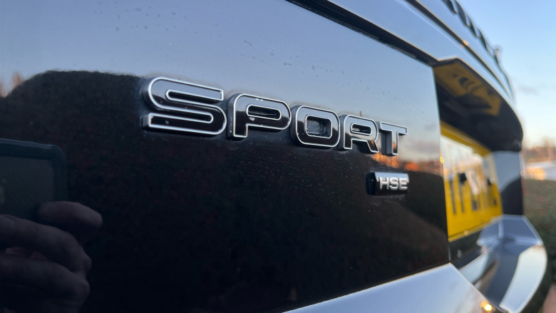 Land Rover Range Rover Sport 3.0 D300 HSE Dynamic Black 5dr Auto Diesel Estate